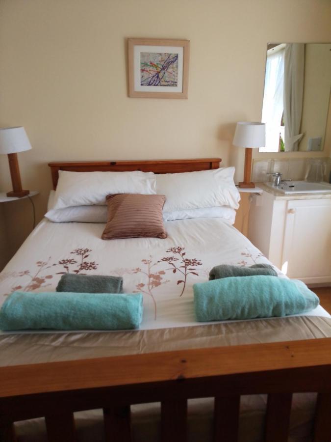 Room In Bungalow - Very Nice View With This Room スネアム エクステリア 写真